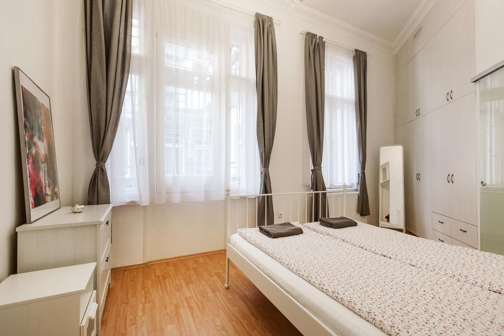 Szabadsag Ter Lejlighed Budapest